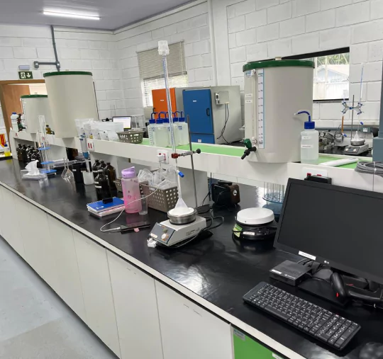laboratorio-qualidade-Quimifertil-analise-em-fertilizantes-Paranagua-e-Sao-Francisco-do-Sul-6.png